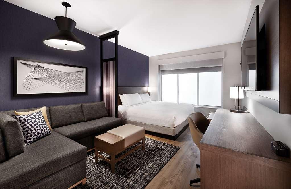 Hyatt Place Sacramento International Airport Room photo